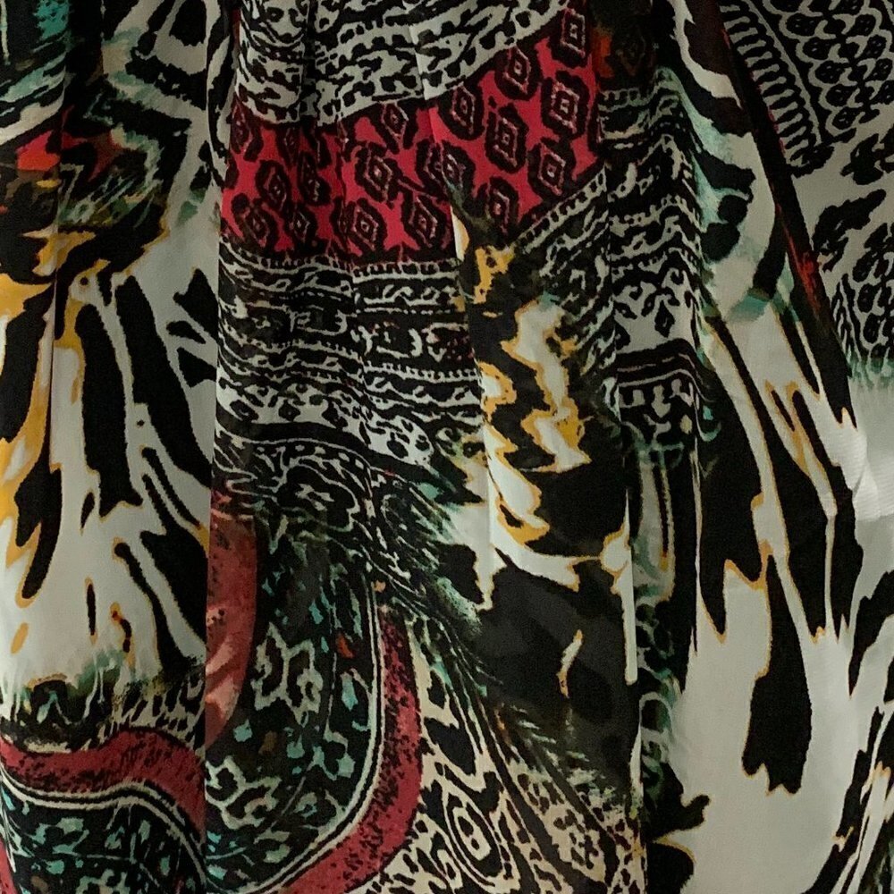 🔥🔥SALE🔥🔥City TRIANGLES Multi Color Flowy Dress - Picture 5 of 12